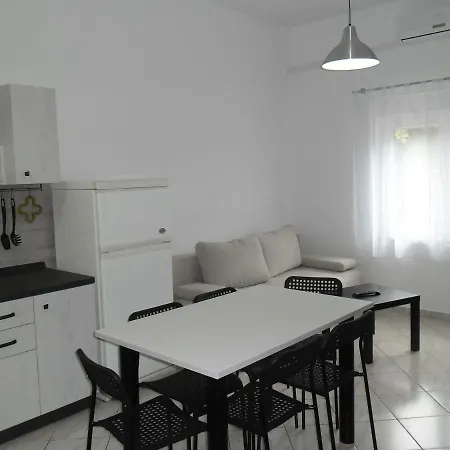 Apartmani Nena Povljana Exterior photo